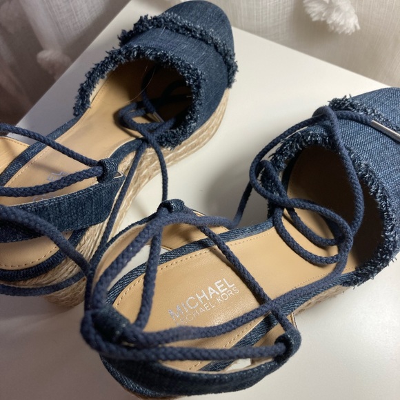 Michael Kors wedges NEW - Picture 10 of 10